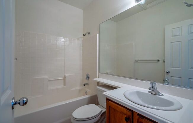 3 beds, 2 baths, $1,848