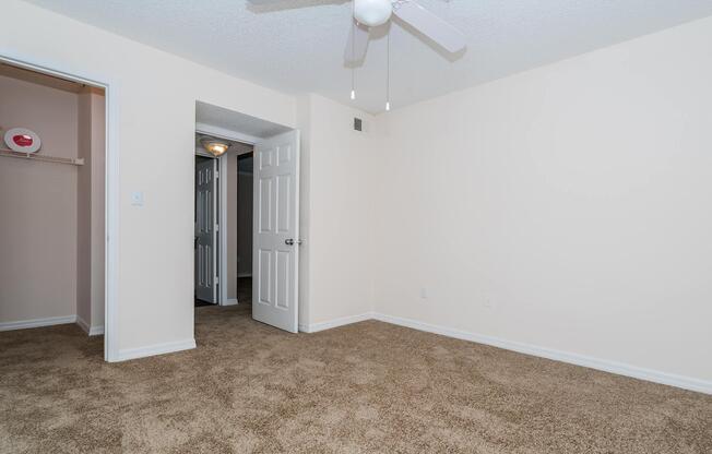 2 beds, 2 baths, 1,050 sqft, $1,924