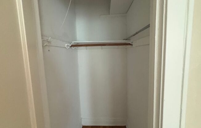 1 bed, 1 bath, 590 sqft, $1,745, Unit 615-2D