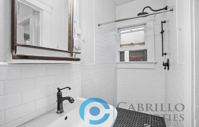 Studio, 1 bath, 341 sqft, $1,695, Unit 2261