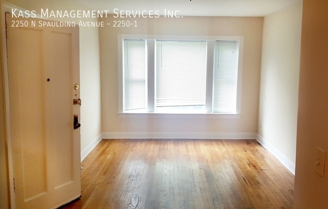 2250 N Spaulding Avenue