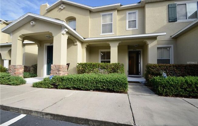 Awesome 2bed/1.5 bath townhouse in desirable town and country, water/sewer, basic cable and internet included!