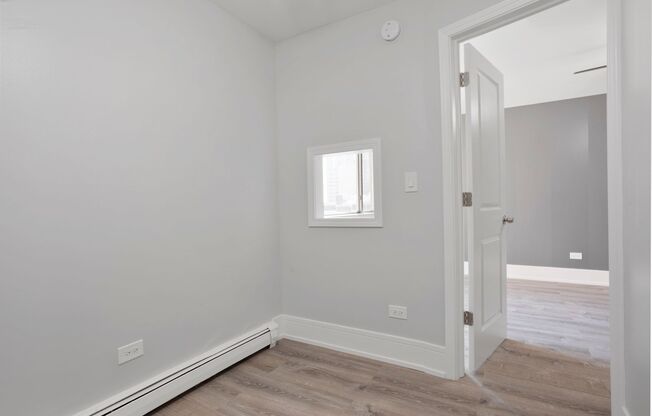 2 beds, 1 bath, 567 sqft, $2,200, Unit 504