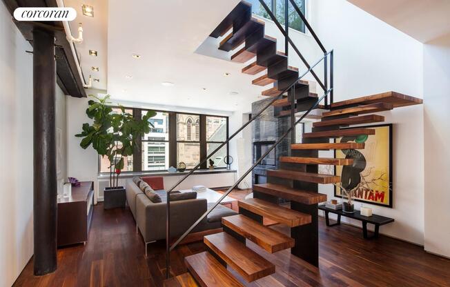 345 W 13 ST