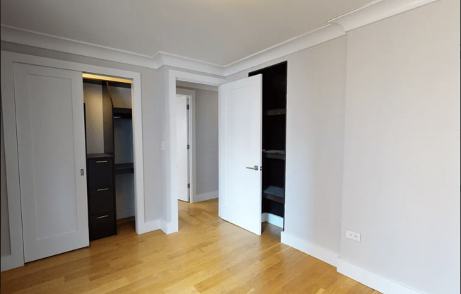3 beds, 2 baths, 789 sqft, $7,850, Unit 7C