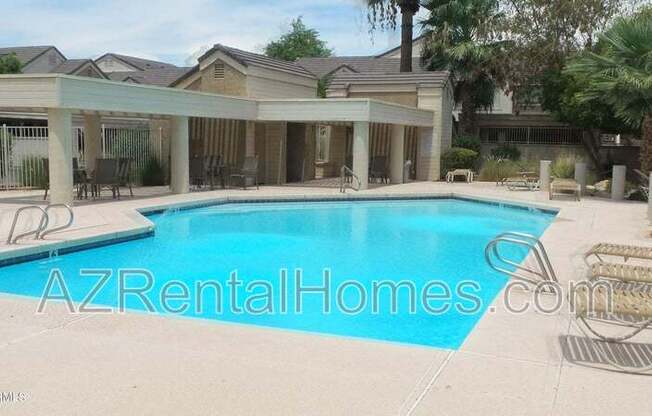 2035 South Elm Street  Unit 122