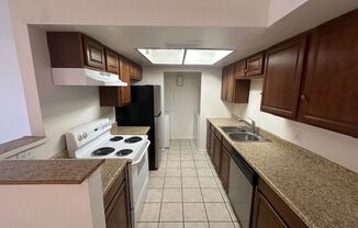 Spacious 3BR/2BA Apartment | In-Unit Washer & Dryer | Private Patio