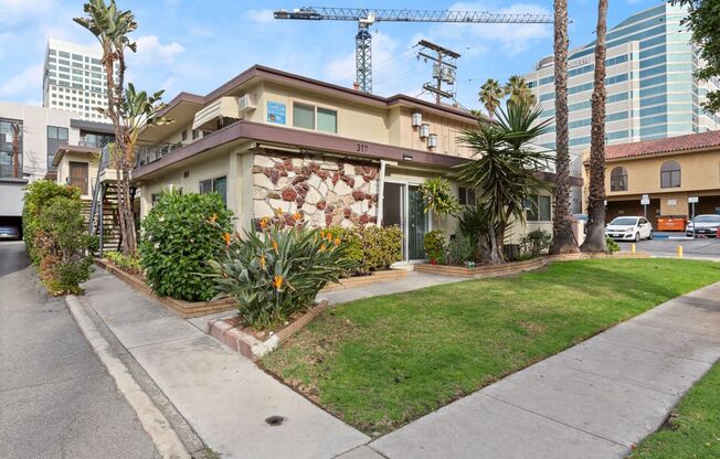 Live Near The Americana! | 2nd Month Free!