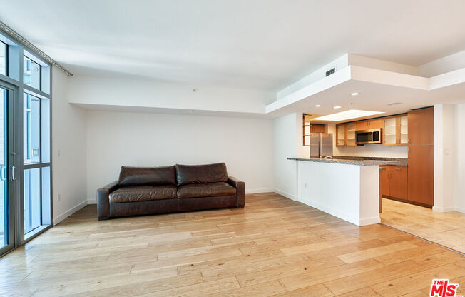 1 bed, 1 bath, 854 sqft, $4,400, Unit 1527