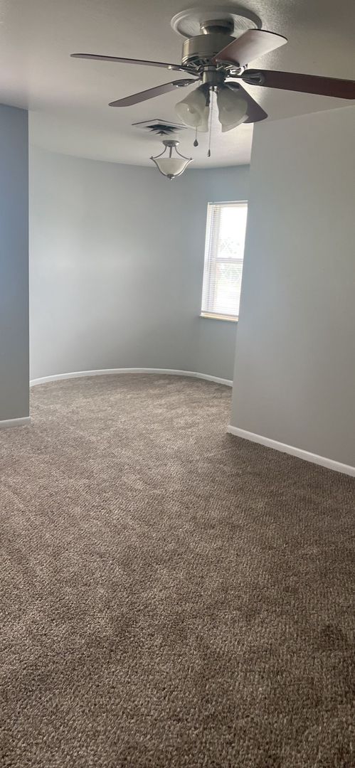 2 beds, 2 baths, 1,055 sqft, $935, Unit 30-206