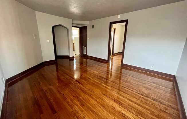 Jones Ansonia Apartments