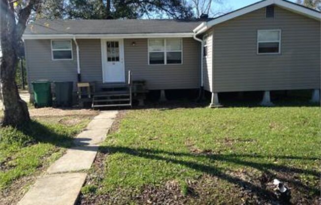 Comfortable 3-Bedroom Home in Houma - Only $985/Month