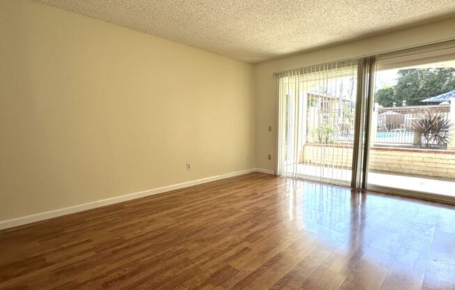 Mission Valley 3 BR 2 BA Condo w/ Parking and A/C