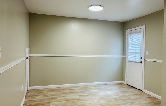 2 beds, 1.5 baths, 1,200 sqft, $1,350, Unit 513 Toombs St Unit 06