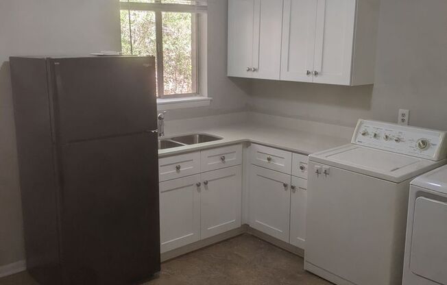 Chapel Hill/2BR Brookside Condo