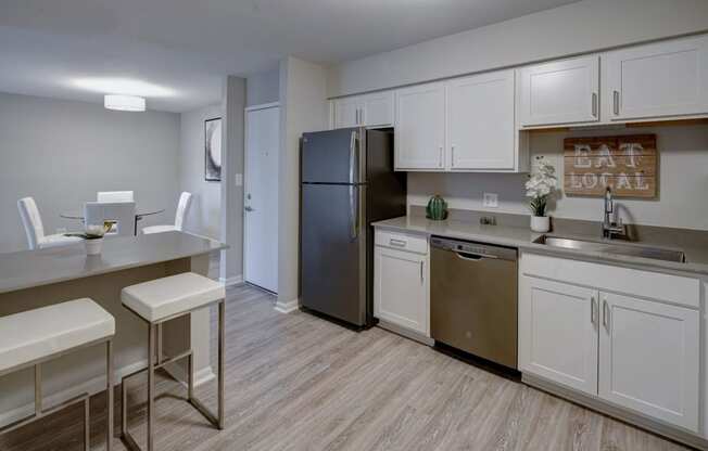 Efficient Appliances In Kitchen at Carol Stream Crossing, Illinois, 60188