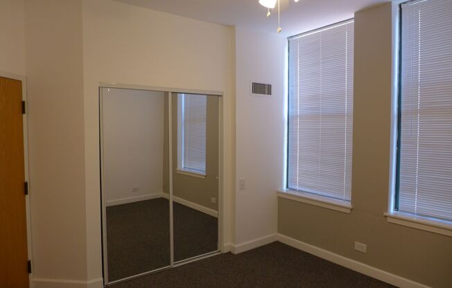 1 bed, 1 bath, 700 sqft, $2,095, Unit 08B