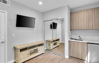 1166 W 29th St., LLC