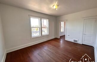 2 beds, 1 bath, $775, Unit 2036 Mullane