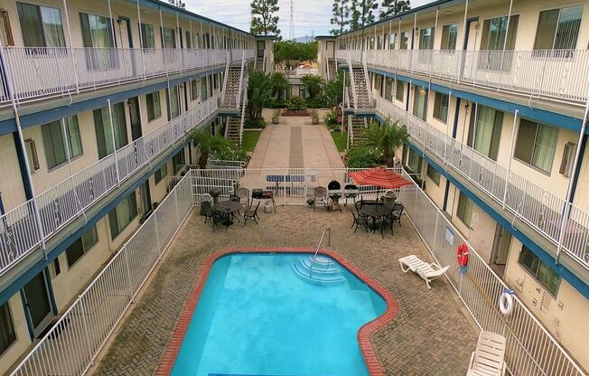 2 Torrance Palms Apartments