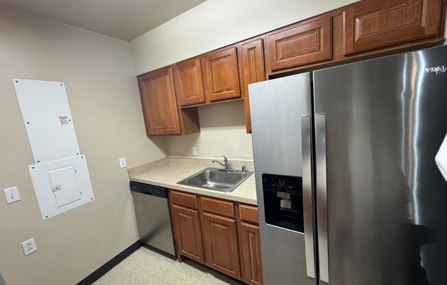 2 beds, 2 baths, $1,358, Unit T701 - B