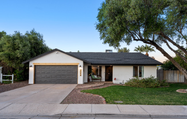 2034 W PAMPA CIR