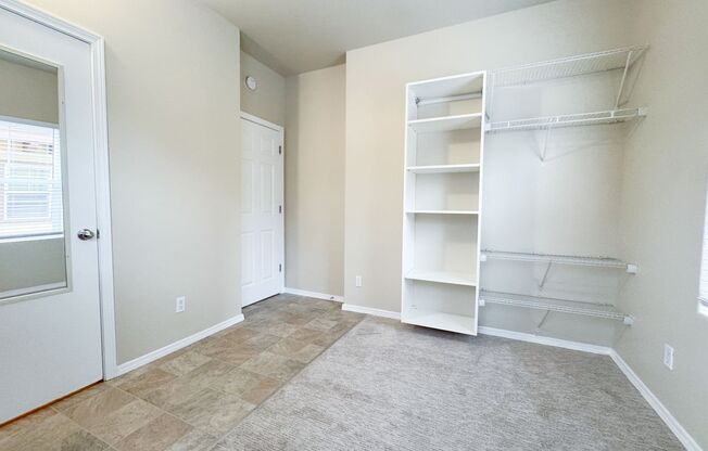 Studio, 1 bath, 150 sqft, $849, Unit 5C