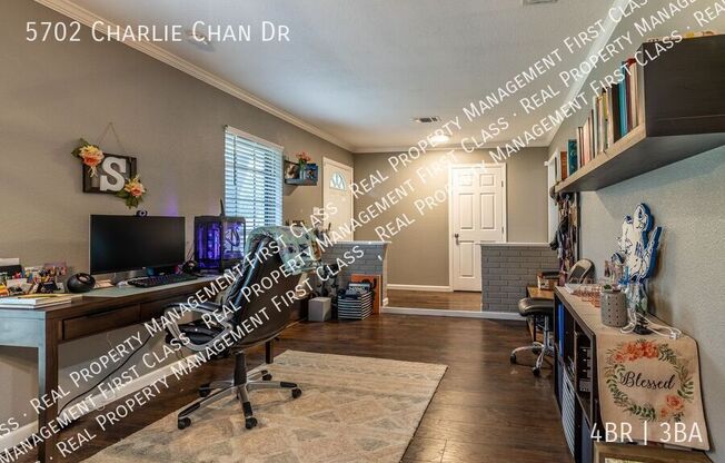 5702 Charlie Chan Dr