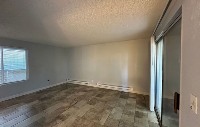 1 bed, 1 bath, $1,195, Unit # 96