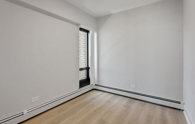 3 beds, 1.5 baths, 1,001 sqft, $3,500, Unit 28E