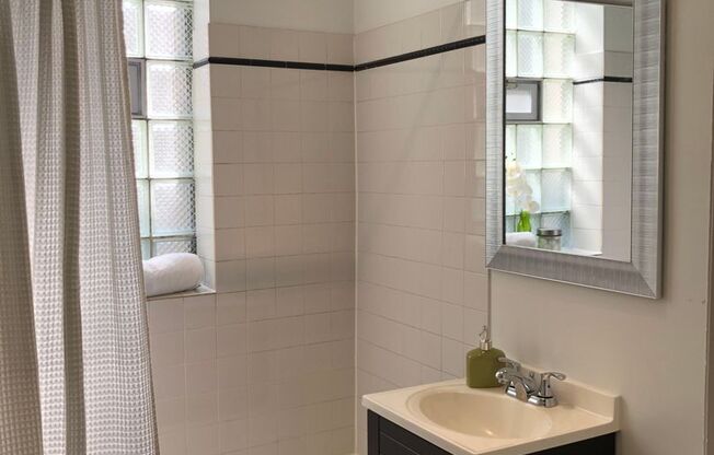 Studio, 1 bath, $1,195, Unit 104