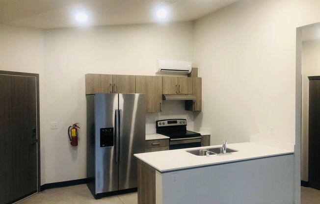 1 bed, 1 bath, 700 sqft, $1,345, Unit Unit 302