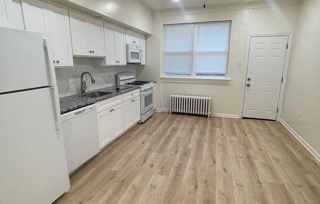 NEWLY UPDATED SPACIOUS 3-BEDROOM HOUSE IN NEWBOLD