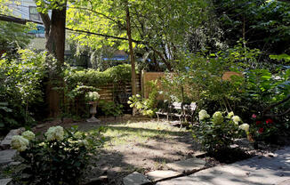 136 FT GREENE PL