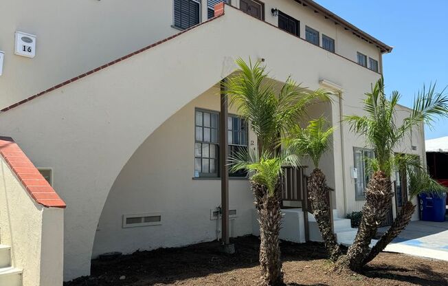 1001-1007 National City