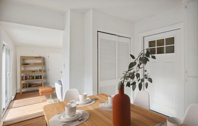 2704 Garfield Ave South