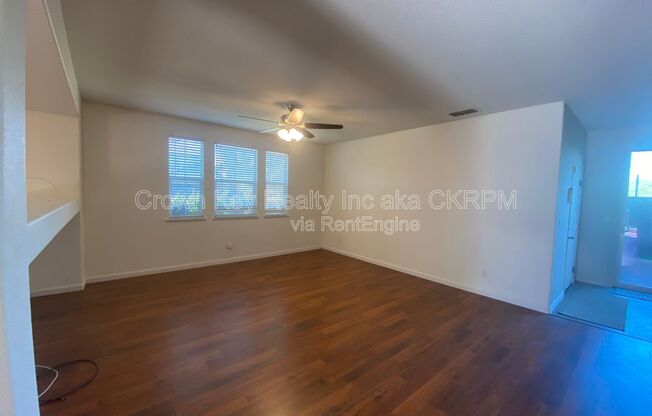 297 EMORY OAK PL