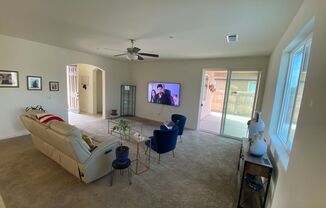 3 beds, 2 baths, $2,200