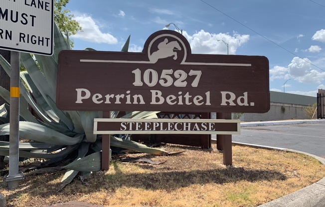 BEAUTIFUL 3 BR CONDO IN DESIRED GATED COMMUNITY - NORTH EAST ISD - CENTRALLY LOCATED - ABSOLUTELY NO PETS ALLOWED