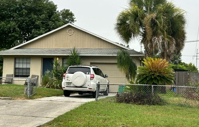 Three Bedroom Home, Walking Distance to New Sun Rail