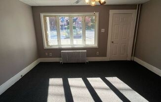 2 beds, 1 bath, $950