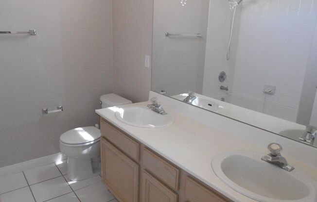 3 beds, 2.5 baths, $2,175