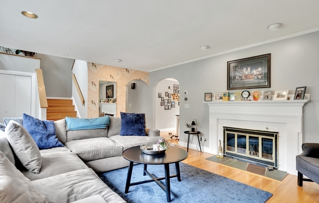 44 WILLIAMS RD