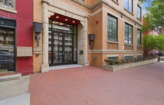 Sleek and Modern One Bedroom in Chinatown- Rooftop