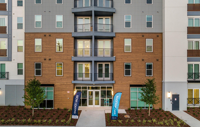 Niche Luxury Apartments Tampa