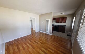 2 beds, 1 bath, $1,450, Unit D