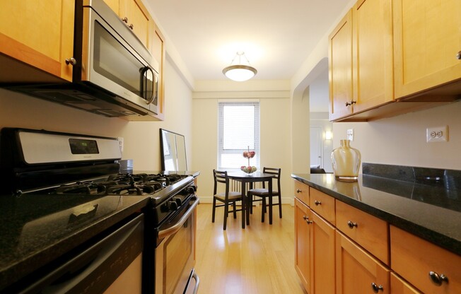 Studio, 1 bath, 487 sqft, $2,225, Unit 202