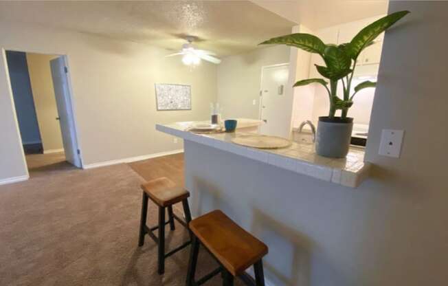 Paradise Gardens Apartments in Long Beach California