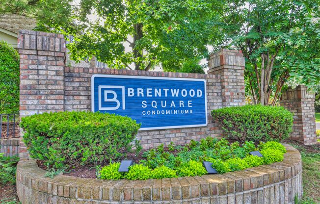 3 beds, 2.5 baths, $2,195, Unit 170