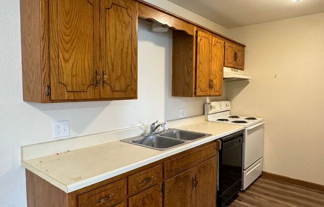 1 bed, 1 bath, 650 sqft, $615